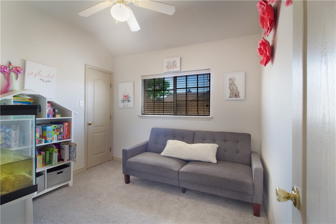 7002 Madiera Dr