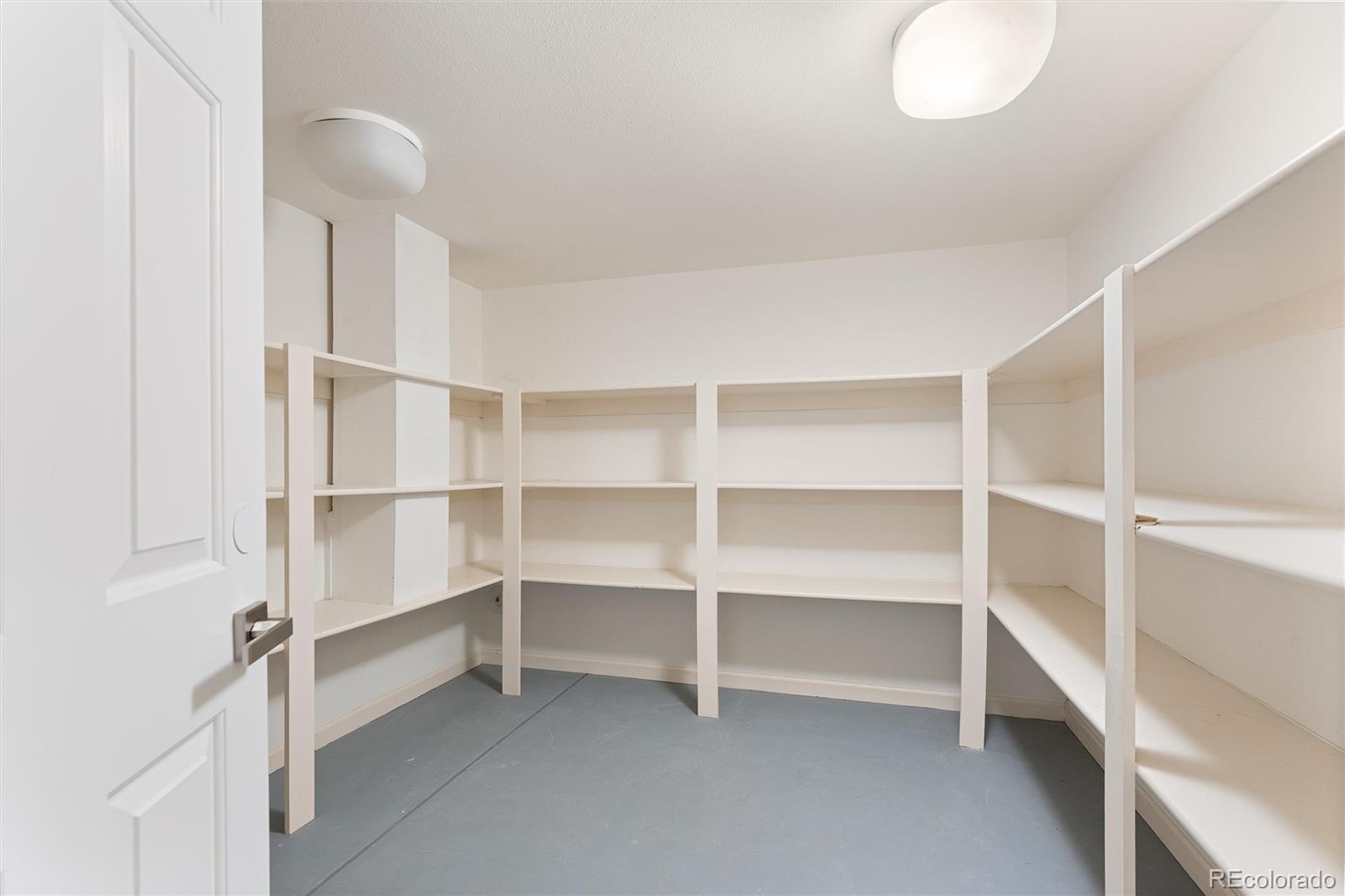 2552 E Alameda Avenue Unit: 71