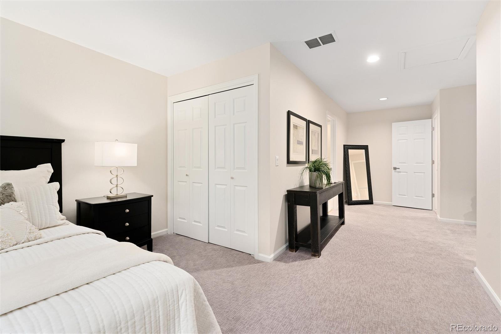 2552 E Alameda Avenue Unit: 71