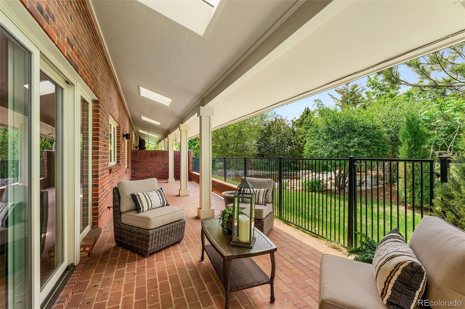 2552 E Alameda Avenue Unit: 71