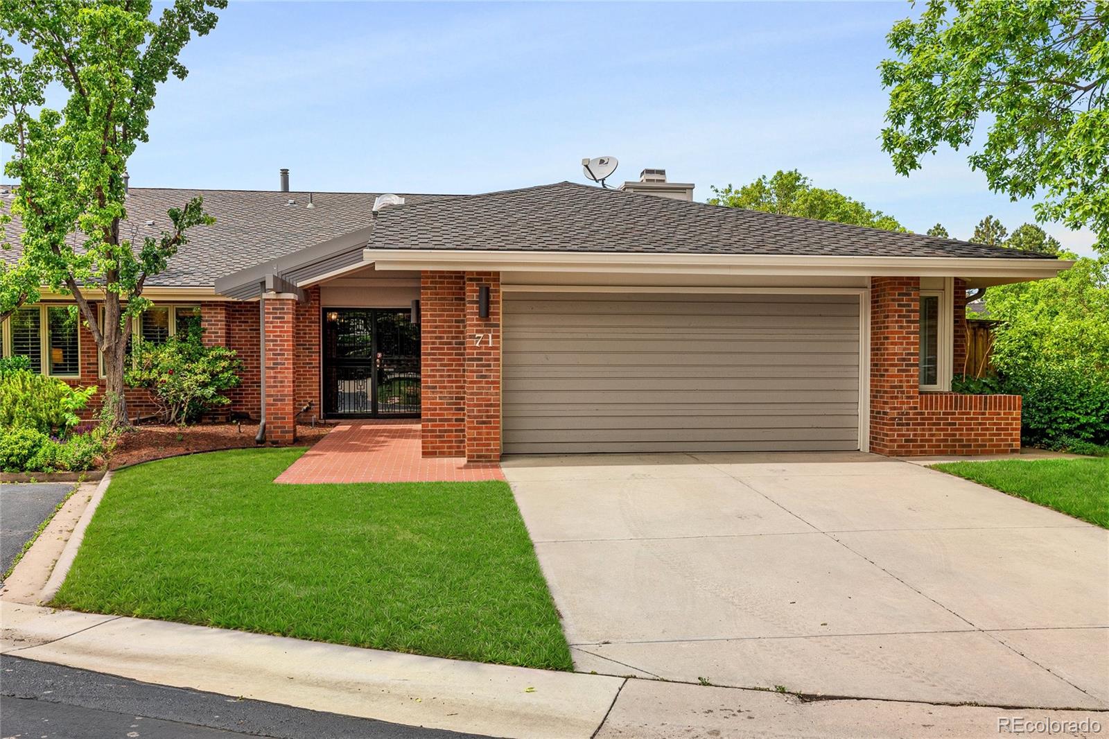 2552 E Alameda Avenue Unit: 71