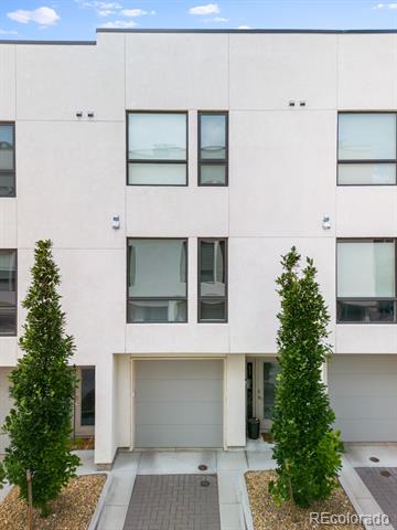 1228 E Asbury Avenue