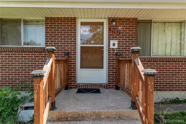 3182 W Radcliff Drive