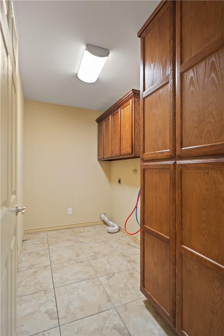 1805 Kelly Lane