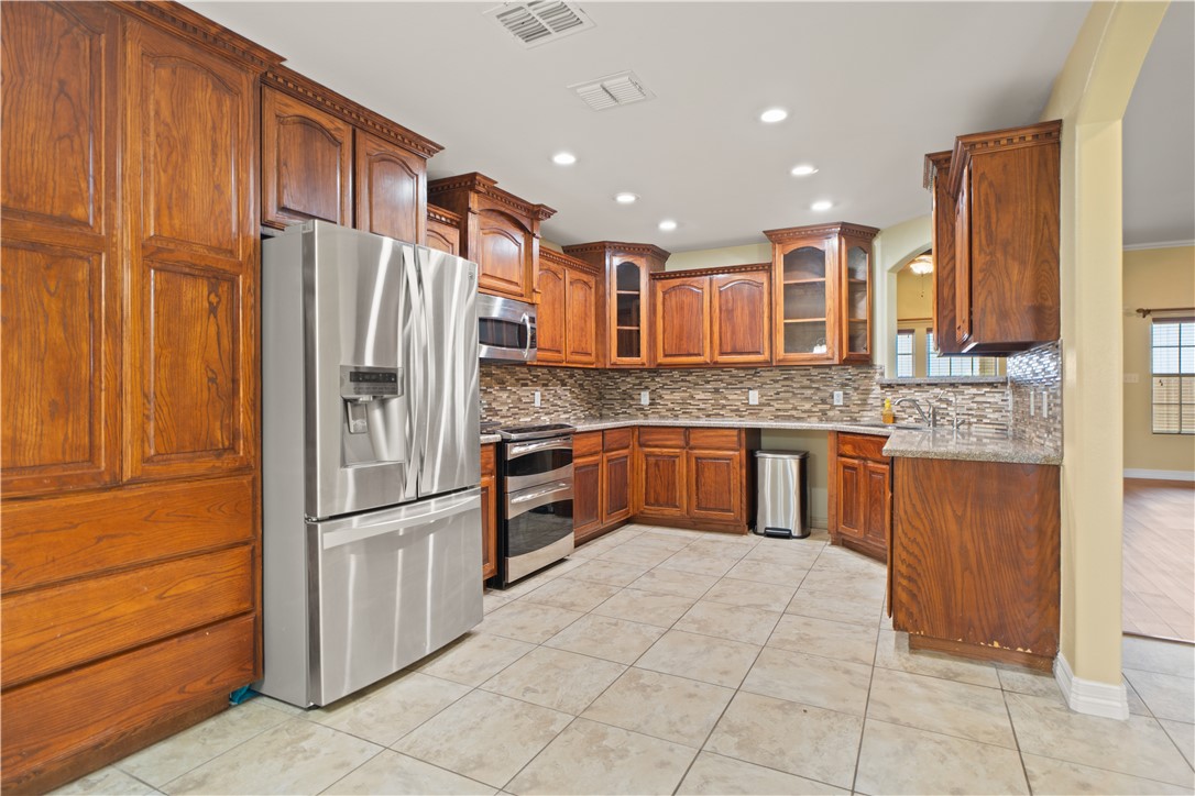 1805 Kelly Lane