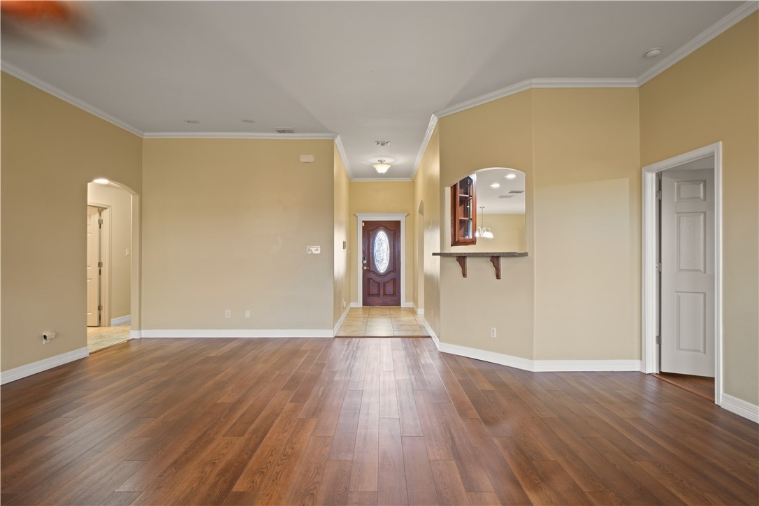 1805 Kelly Lane