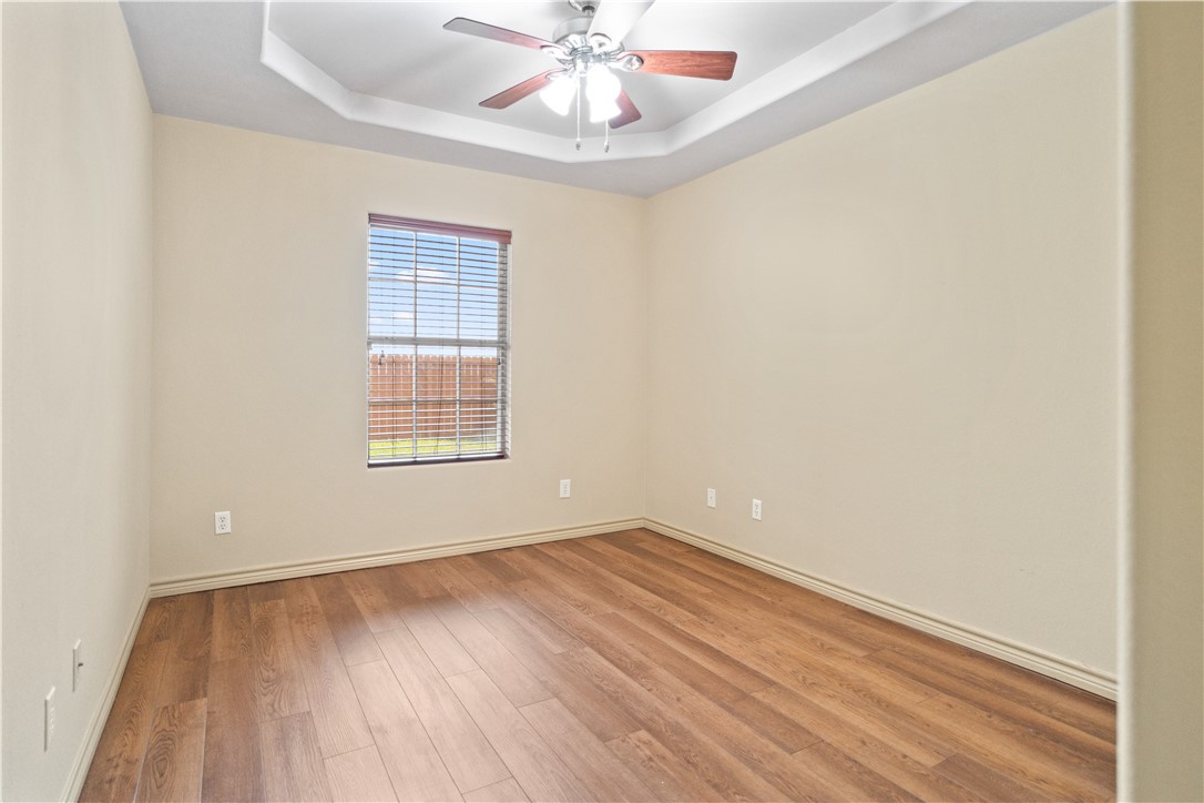 1805 Kelly Lane
