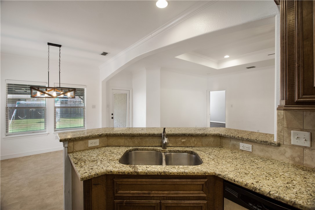 2633 Date Palm Dr