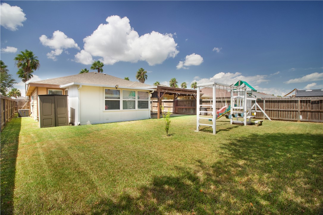 2633 Date Palm Dr