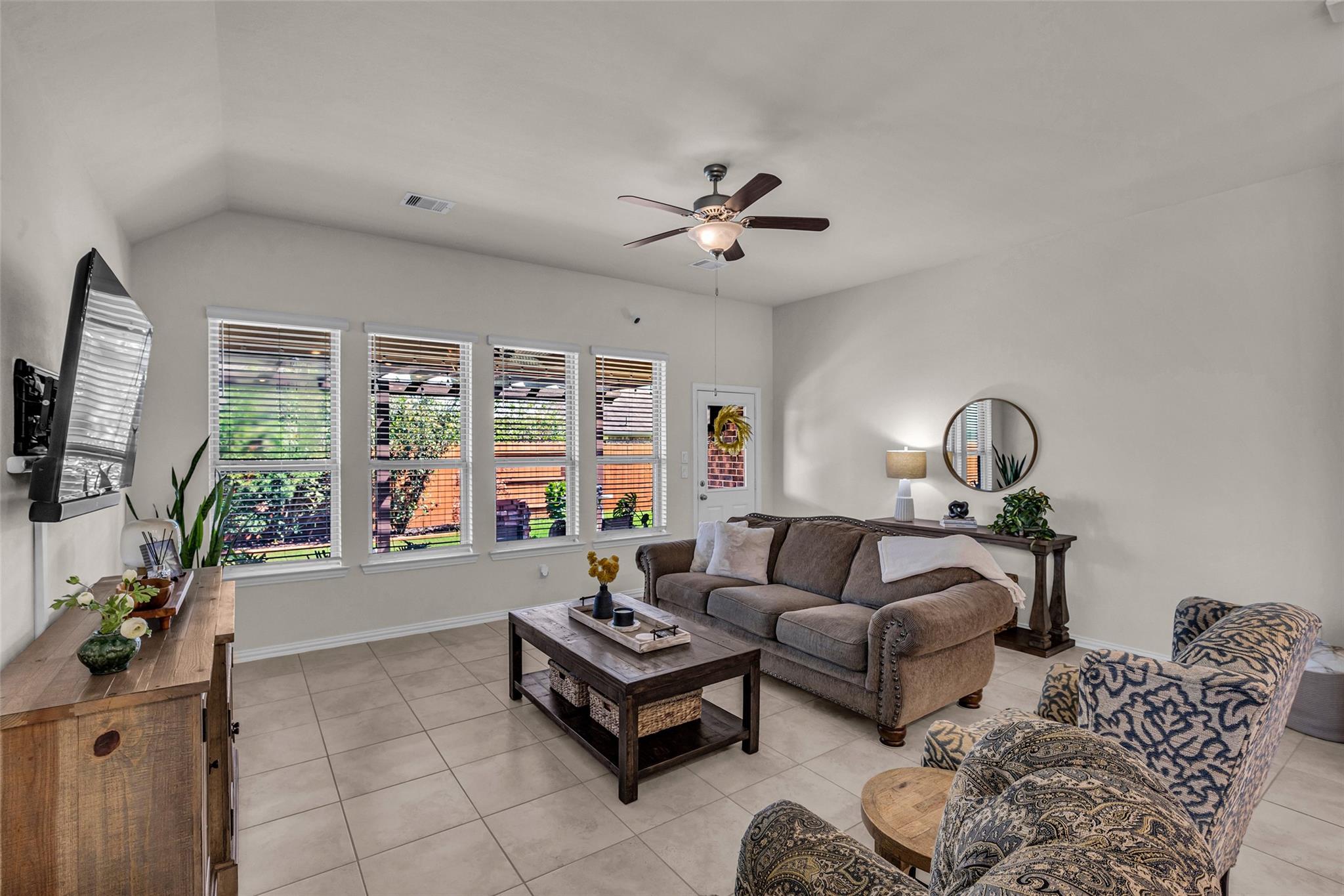 6806 Hartford Cliff Court