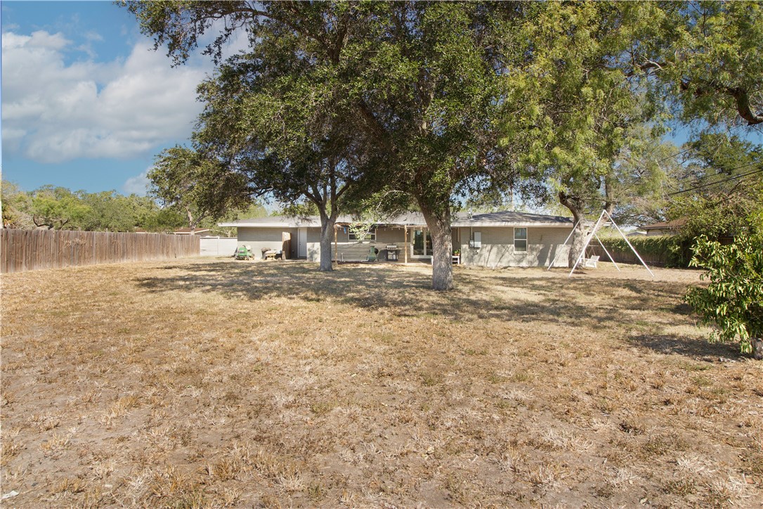 818 W Wildwood Dr