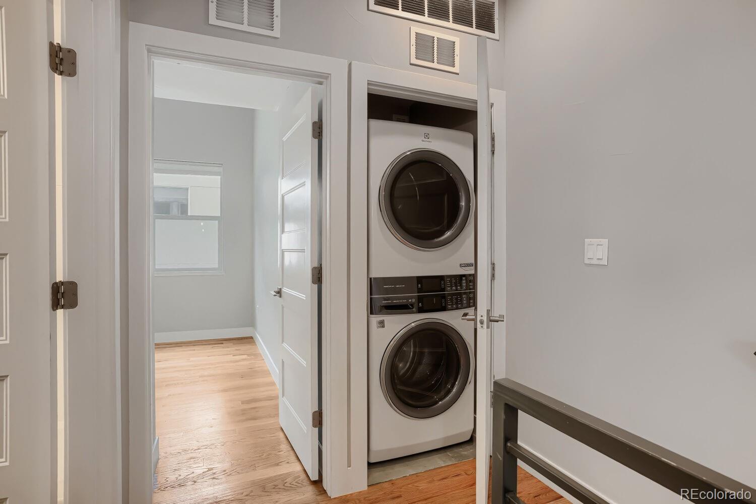 2833 W 25th Avenue Unit: 3