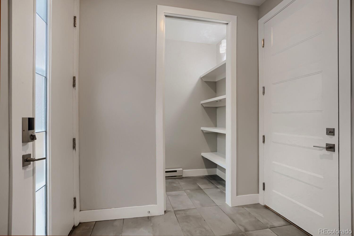 2833 W 25th Avenue Unit: 3