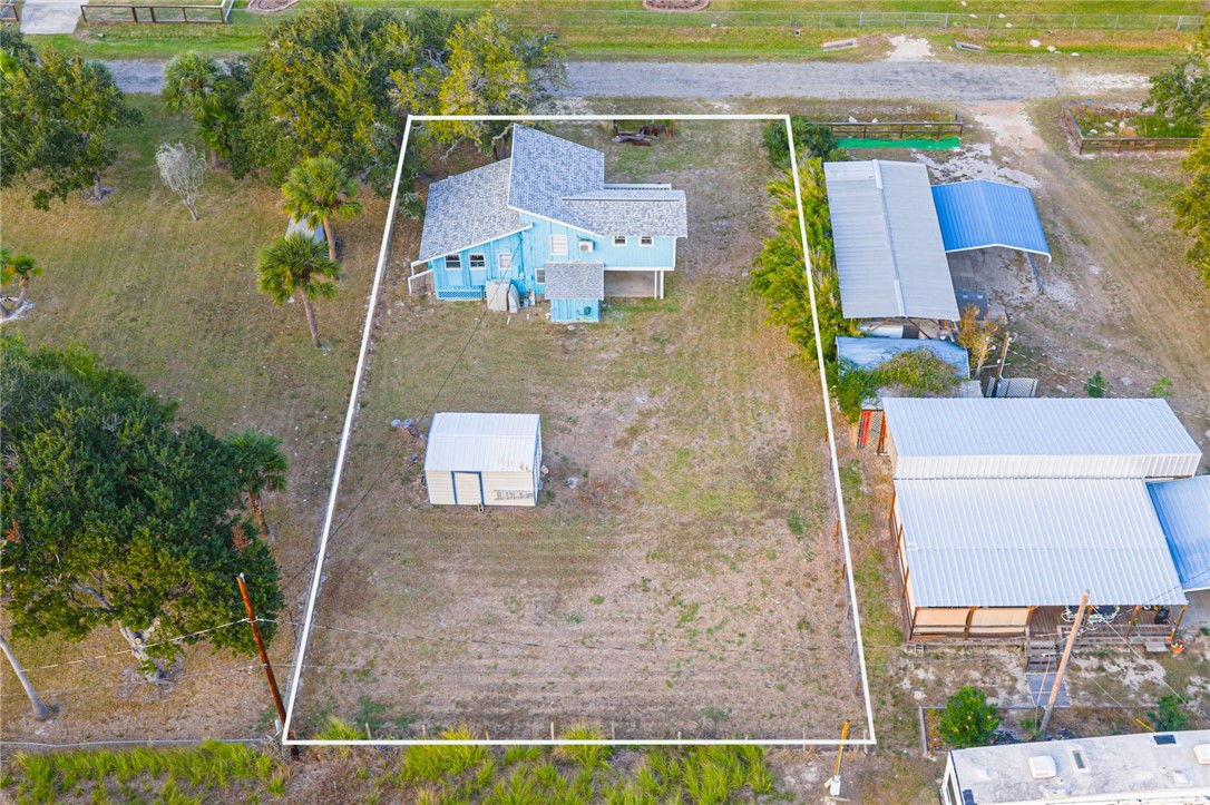 134 Live Oak St