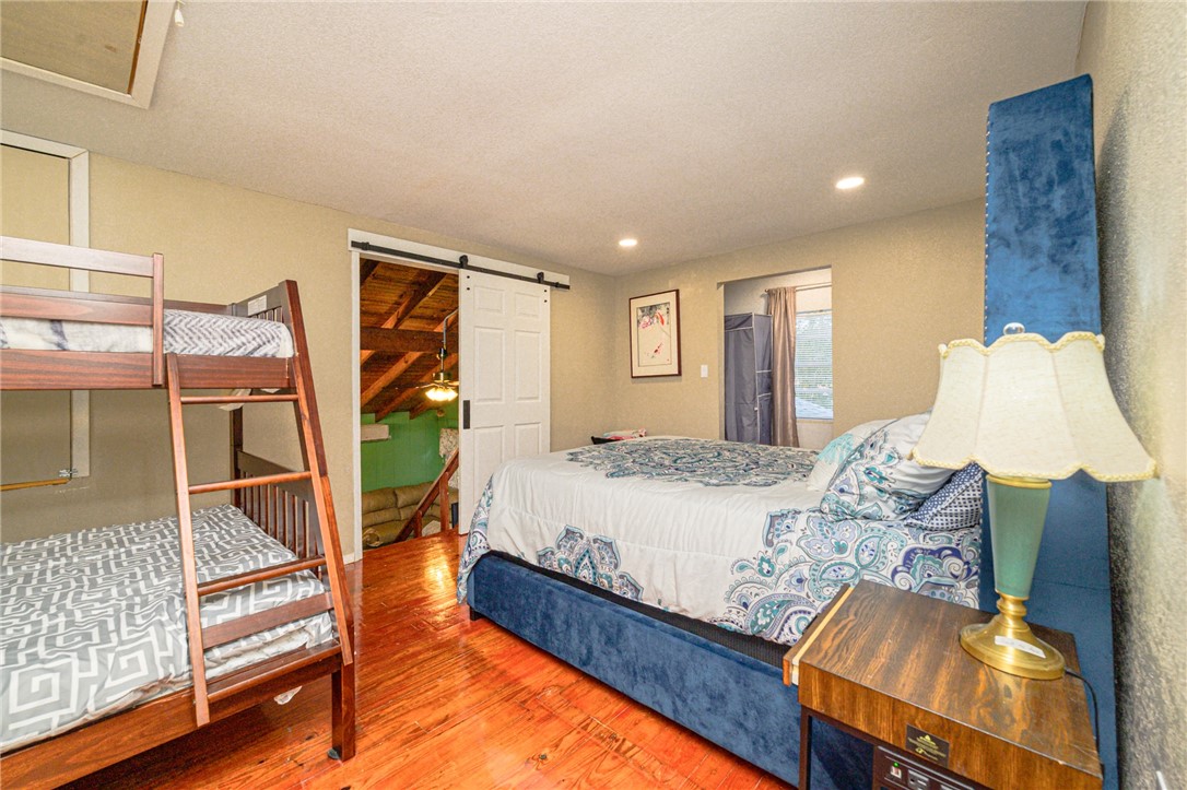 134 Live Oak St