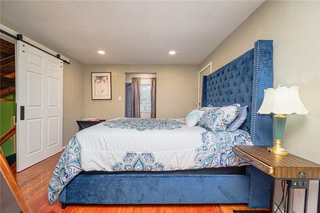 134 Live Oak St