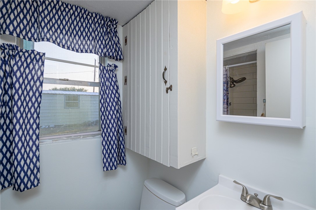 134 Live Oak St