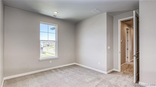 23690 E 39th Place