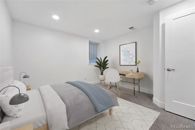 11 S Albion Street