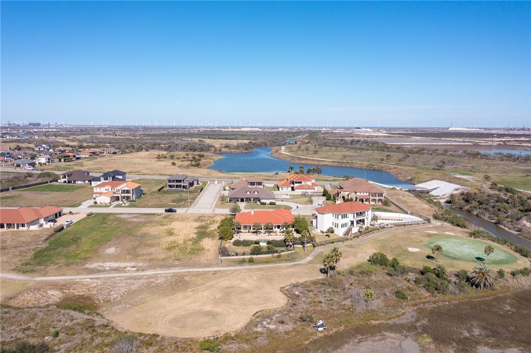 112 Baypoint Dr