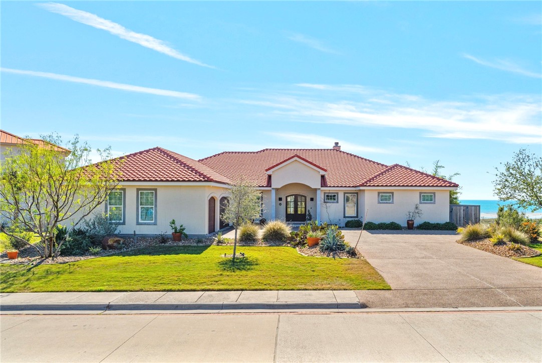 112 Baypoint Dr