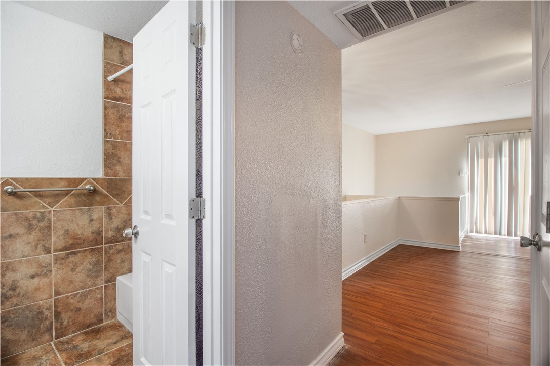 4141 Whiteley Dr 403