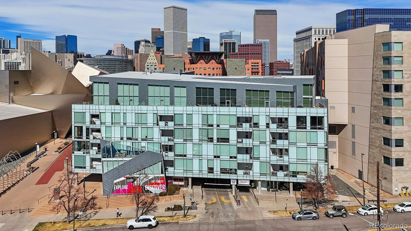 55 W 12th Avenue Unit: PH608