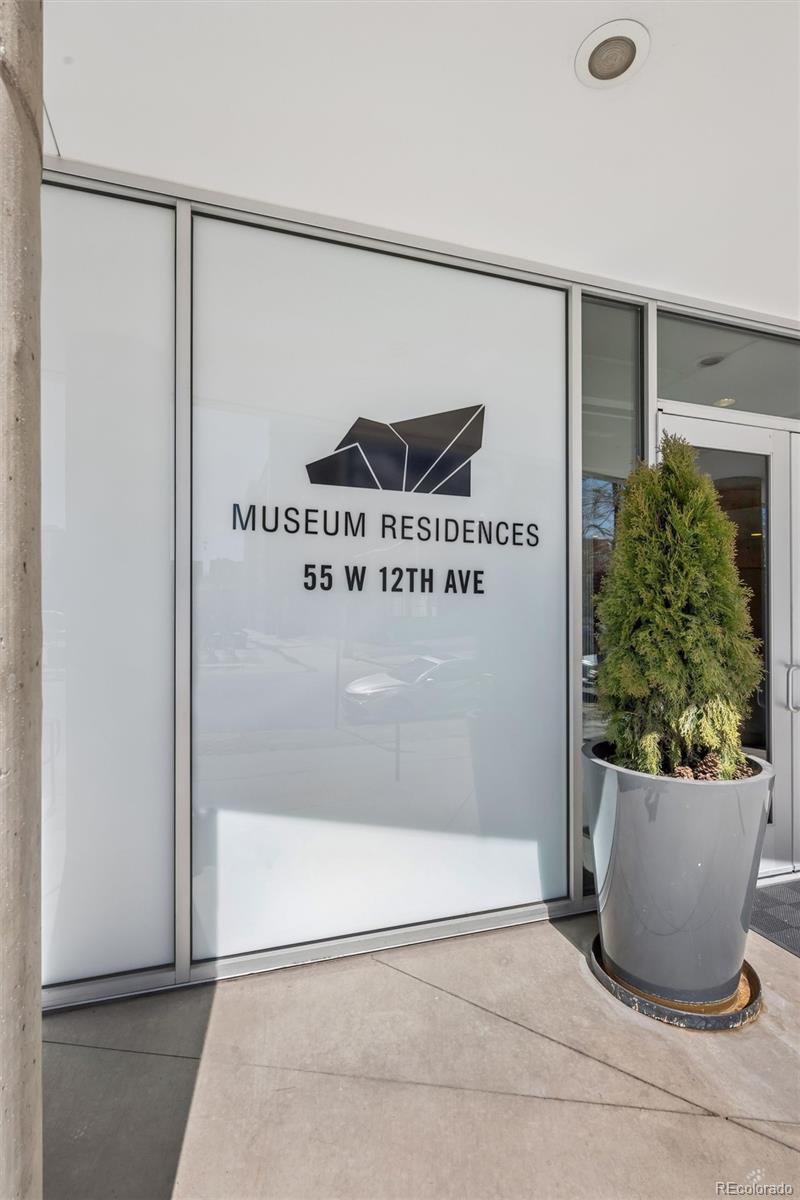 55 W 12th Avenue Unit: PH608