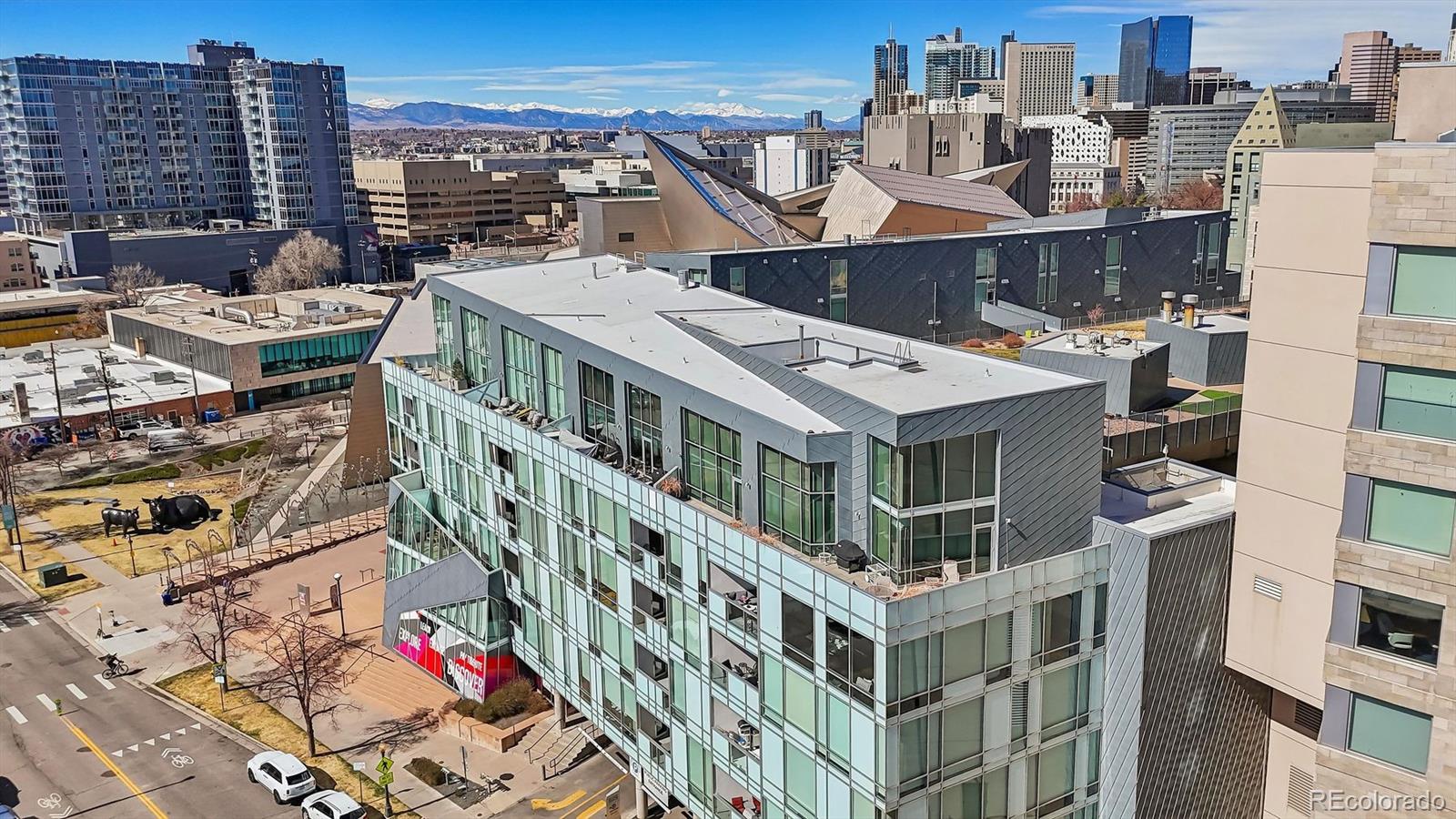 55 W 12th Avenue Unit: PH608