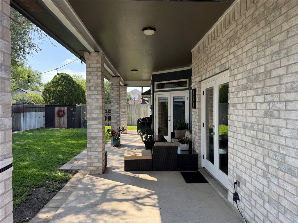 323 Long Point