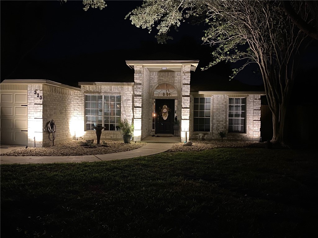 323 Long Point