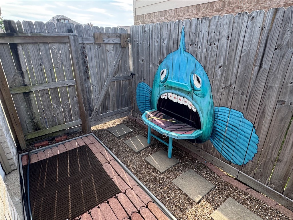 323 Long Point