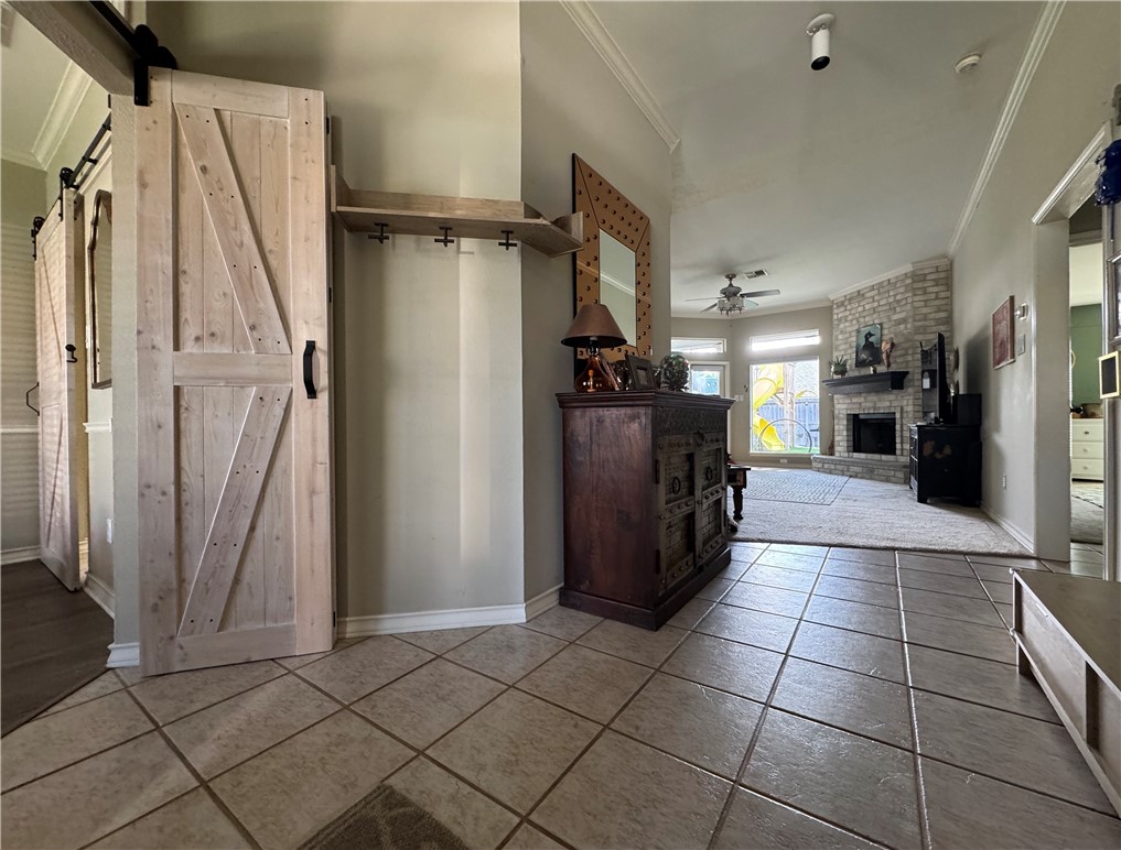 323 Long Point