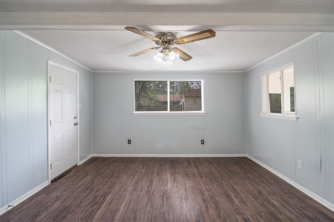900 E Hancock St