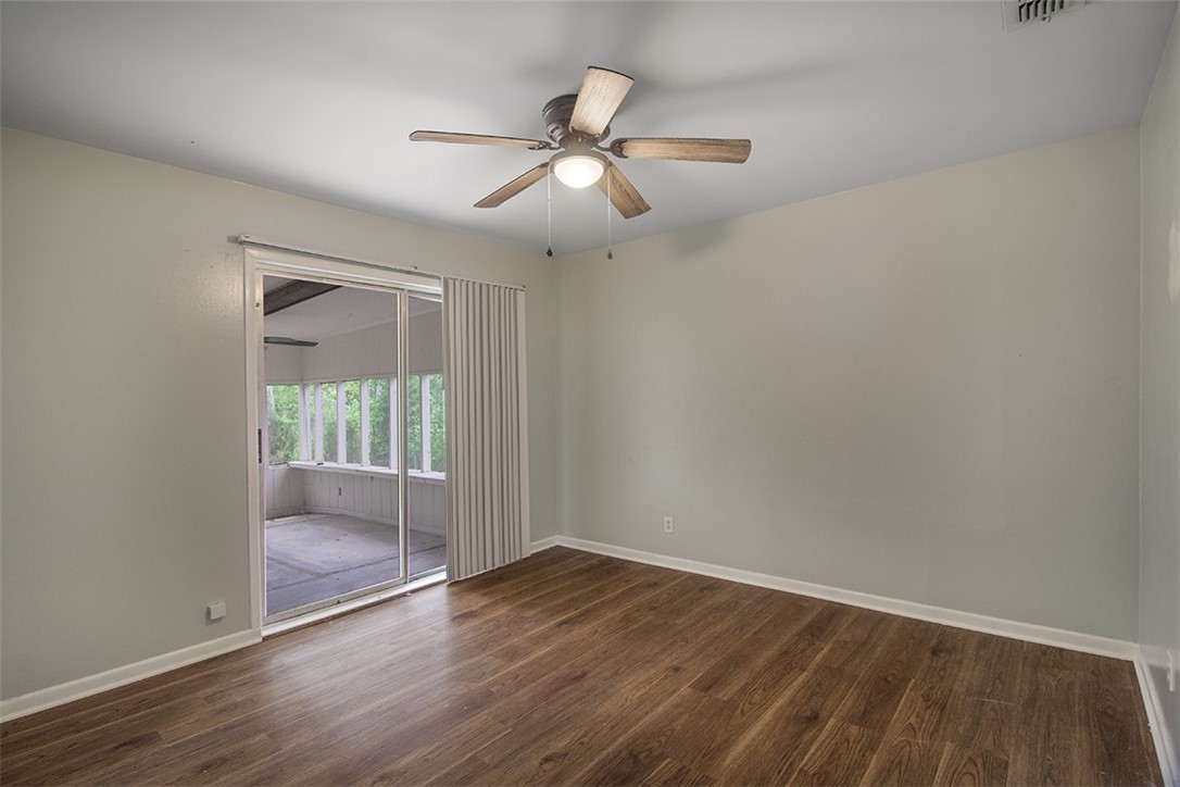 900 E Hancock St