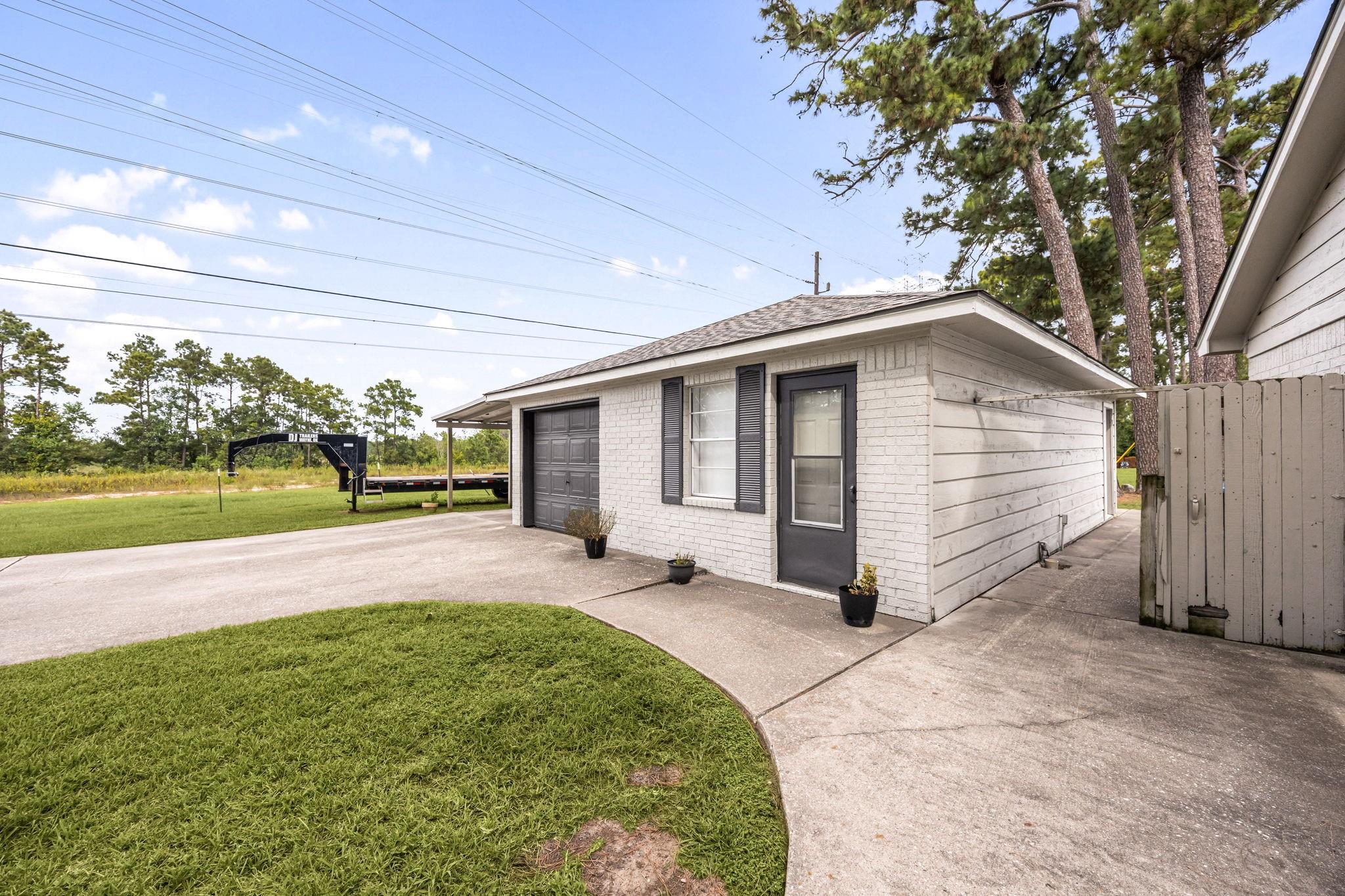 20014 Fernwood Circle