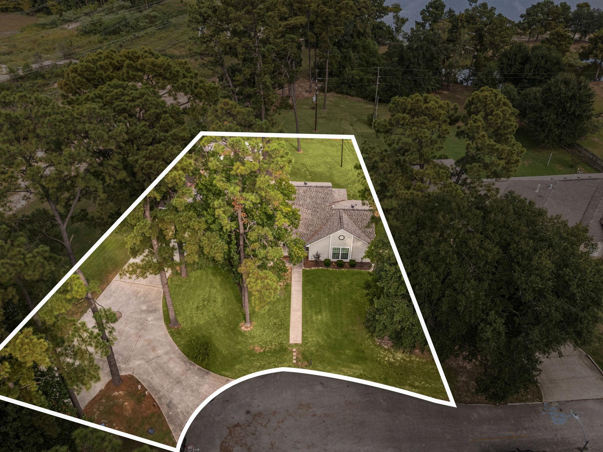 20014 Fernwood Circle