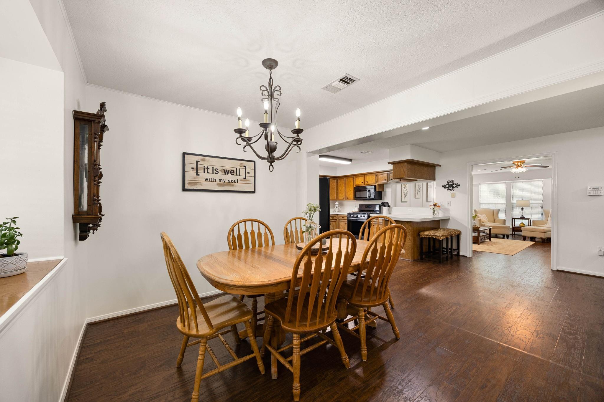20014 Fernwood Circle