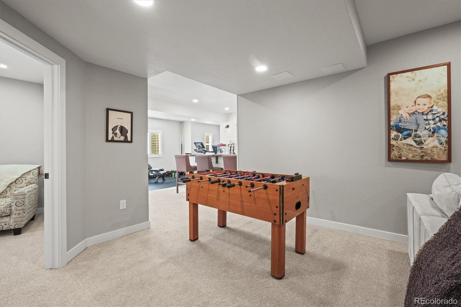 11046 Pastel Point