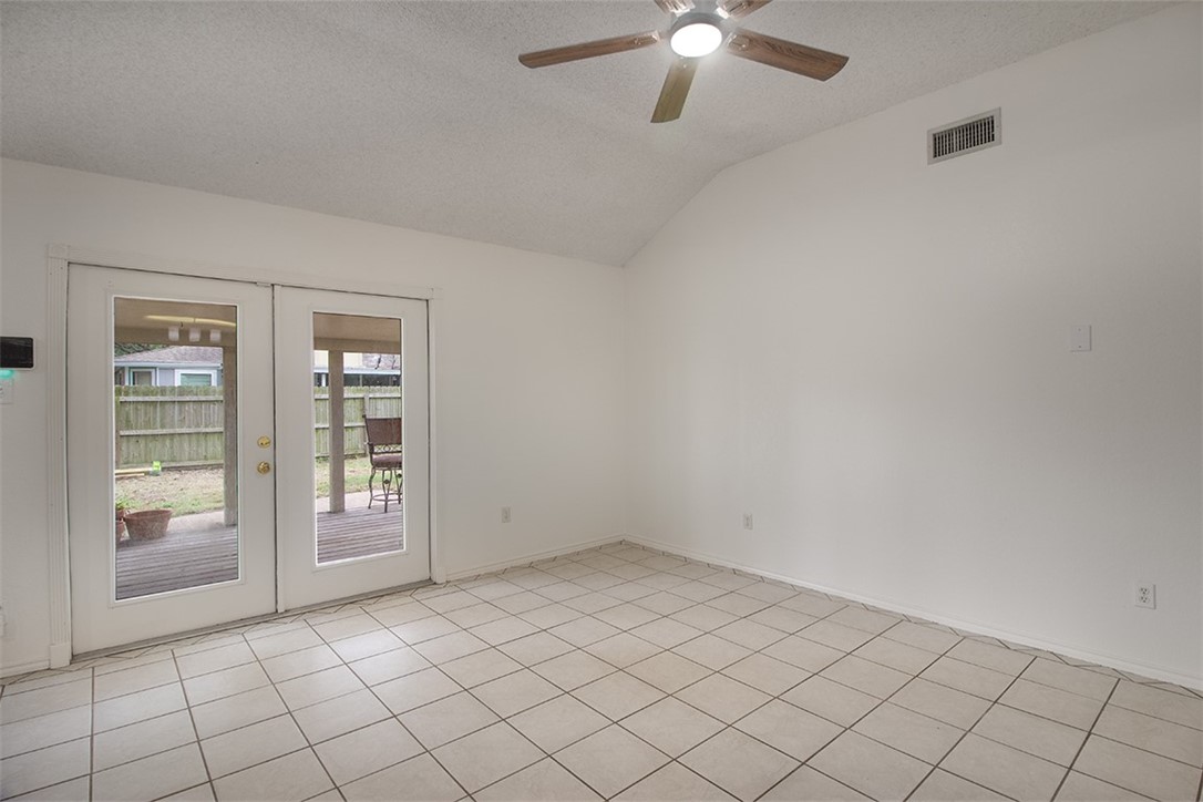 2155 Spring Park Dr