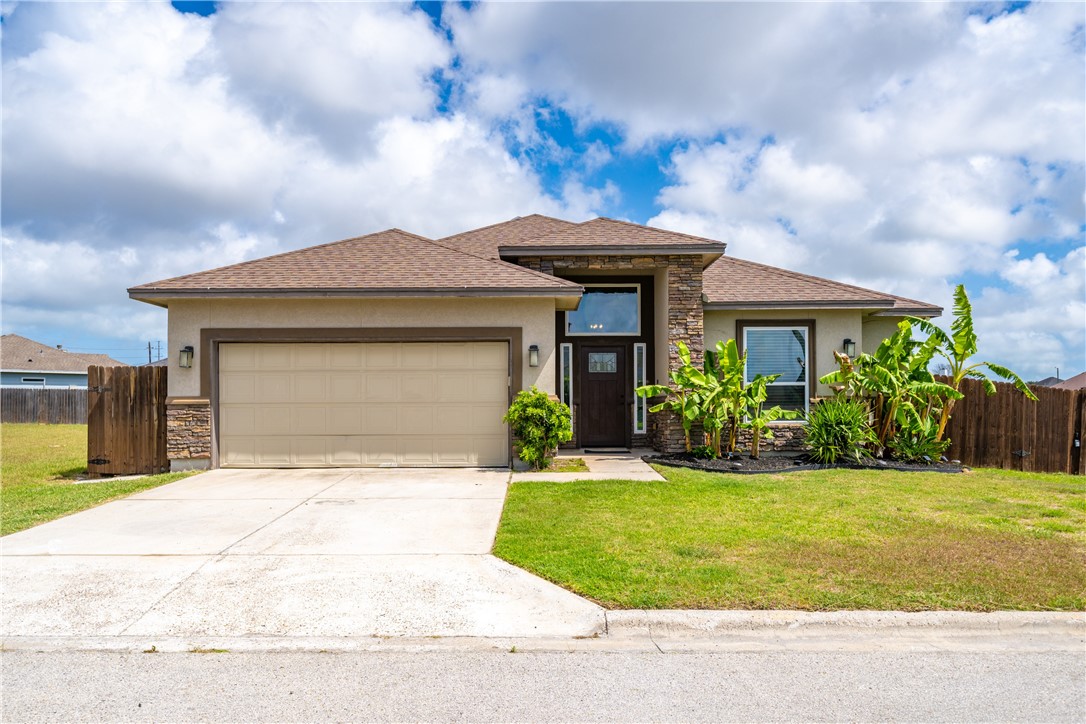 7214 S Lake Bliss Cir