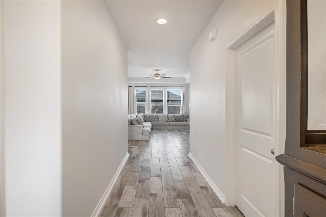 1012 Ocean Breeze