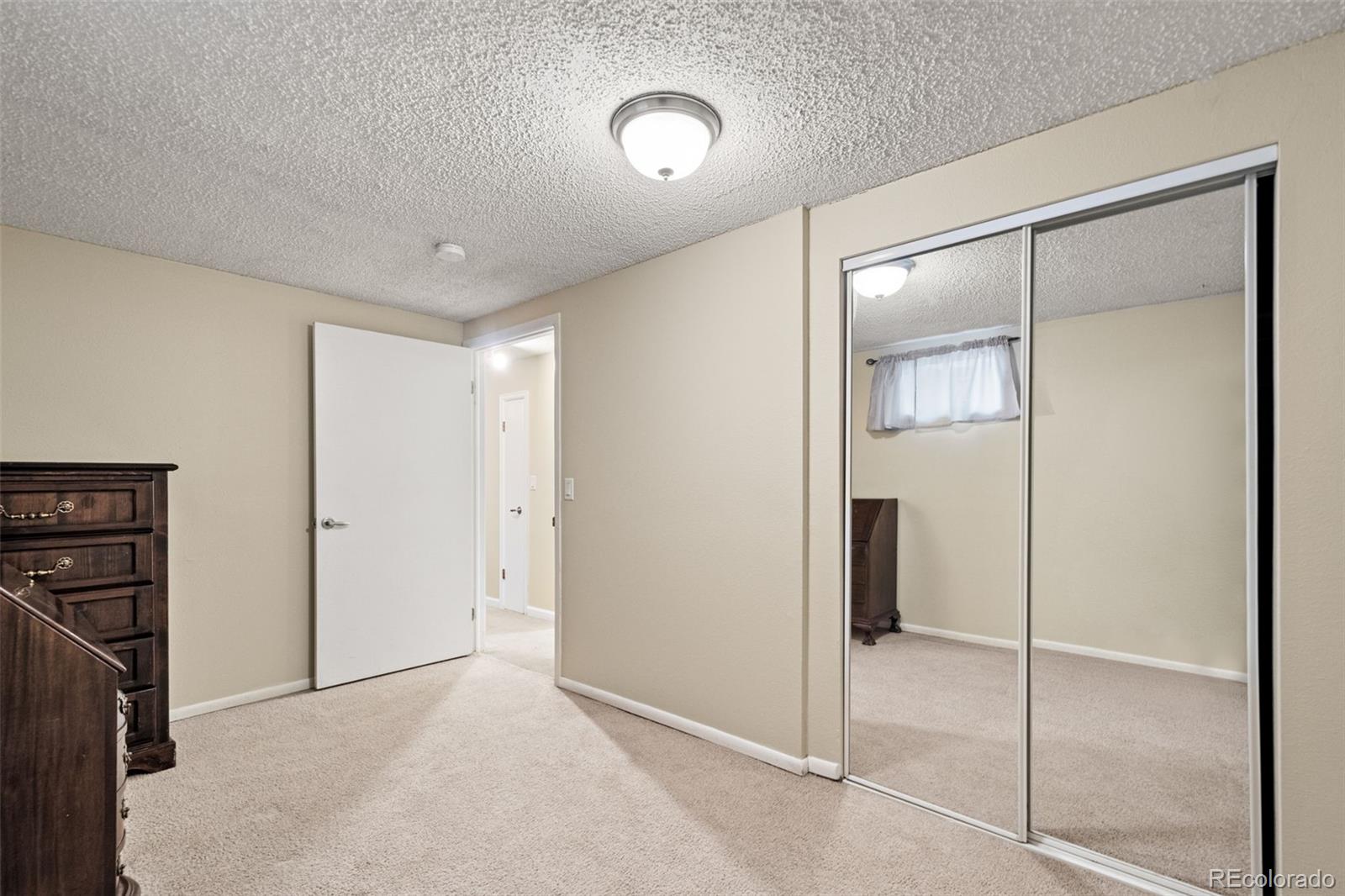 15190 E Columbia Drive