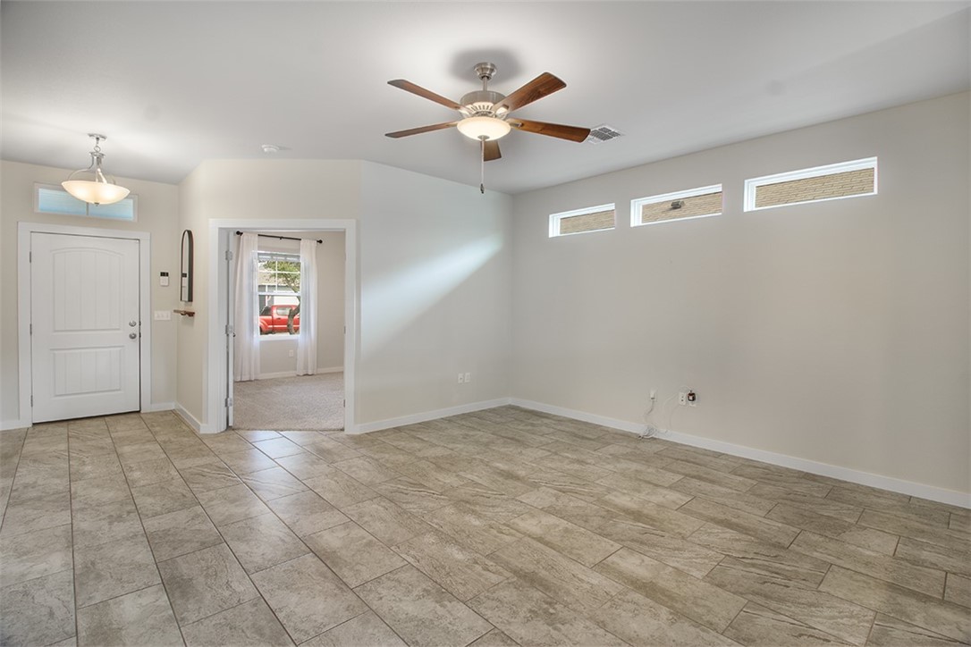 1911 Estes Flats Dr