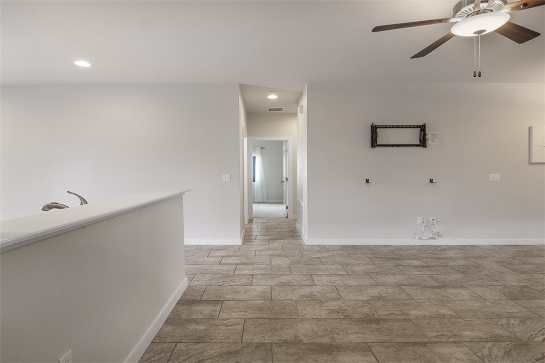 1911 Estes Flats Dr