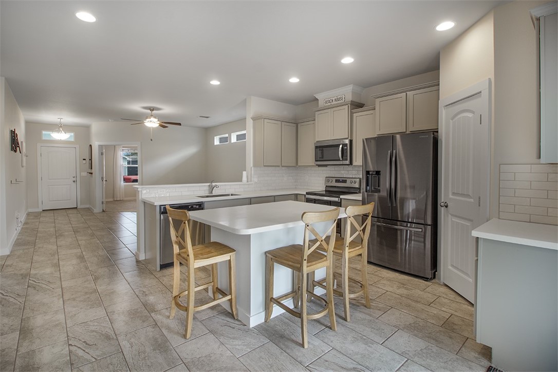 1911 Estes Flats Dr