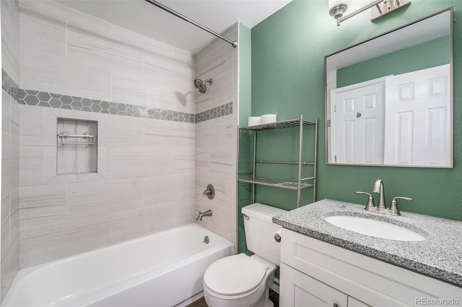 4076 S Carson Street Unit: H