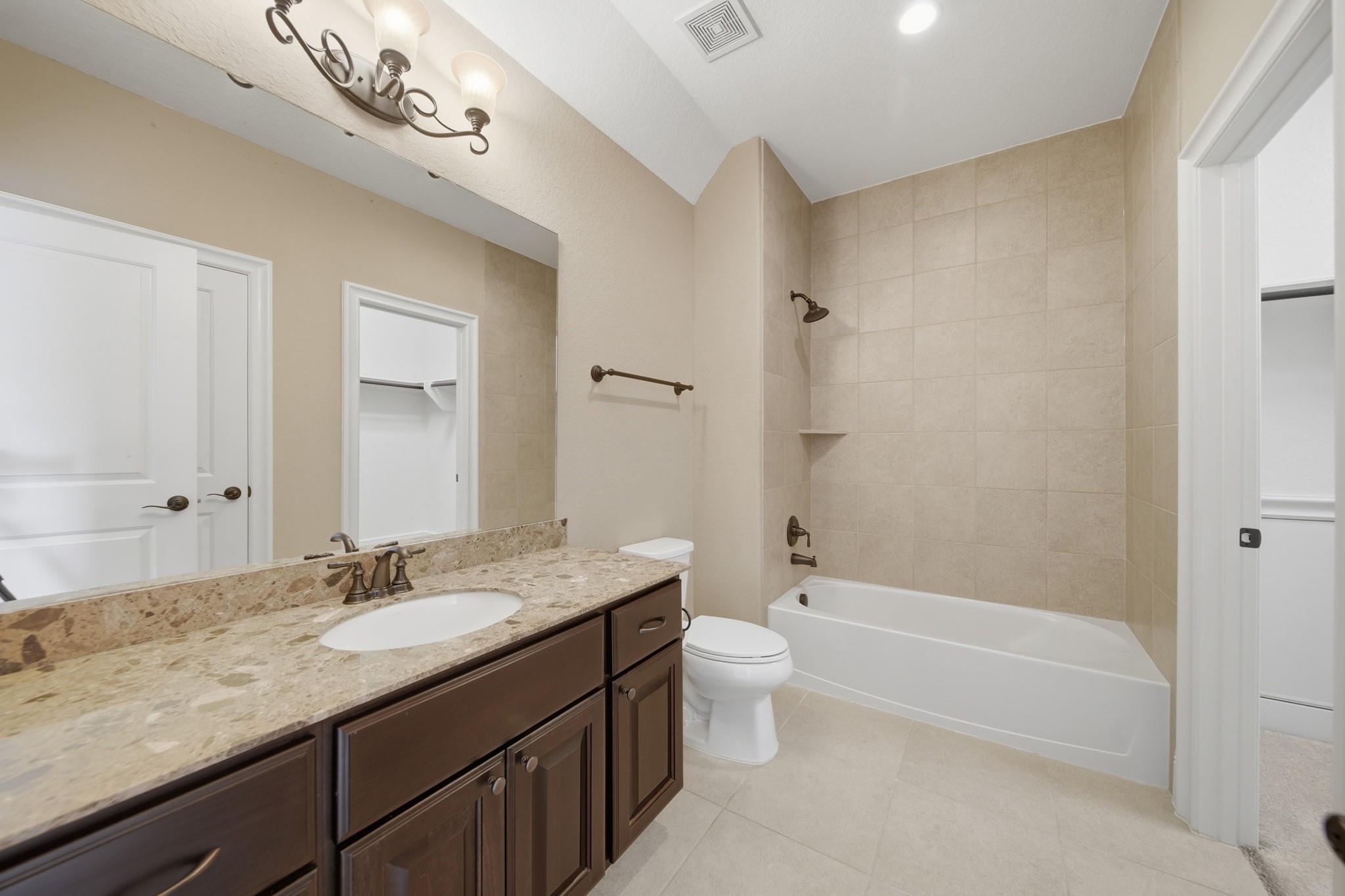 2803 Chester Knoll Court