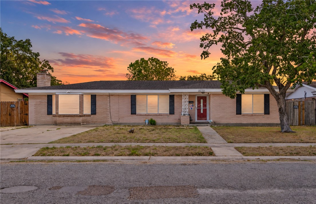 3222 Casa De Palmas Dr