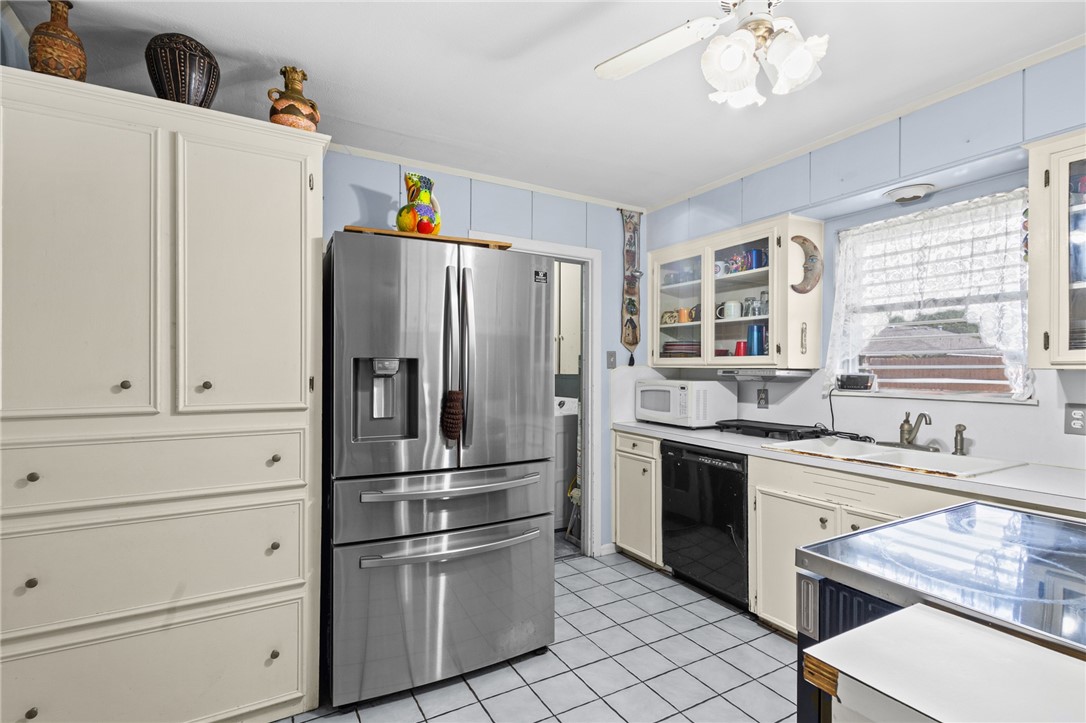 3222 Casa De Palmas Dr